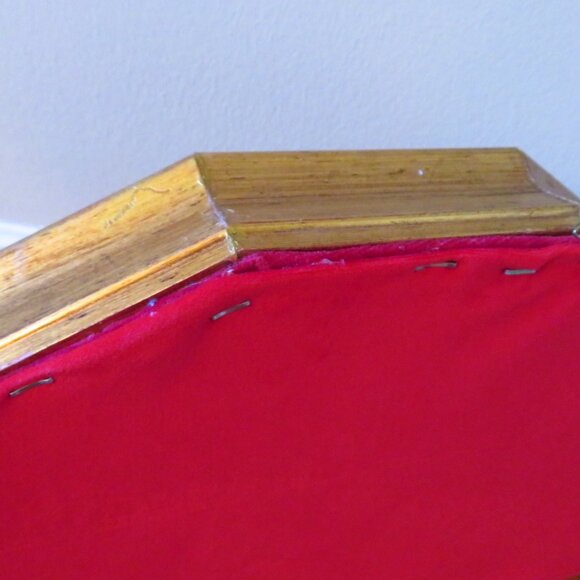 Collectable Vintage Hand Painted Hand Fan Framed red velvet lace lover scene - Picture 6 of 11